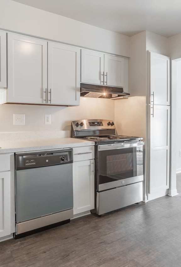 Pine Ridge Apartments Southfield, MI Apartments in Southfield, MI